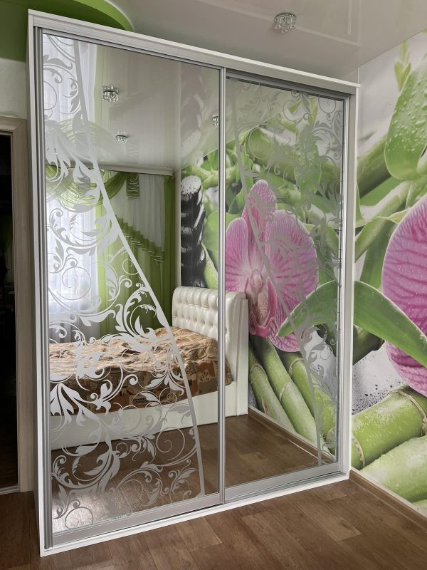 Шкаф с гравировкой №12 - фото1